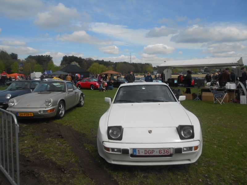 PorscheSceneLiveMeeting2013.12.JPG