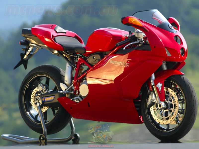 ducati_999_rhf_1024.jpg