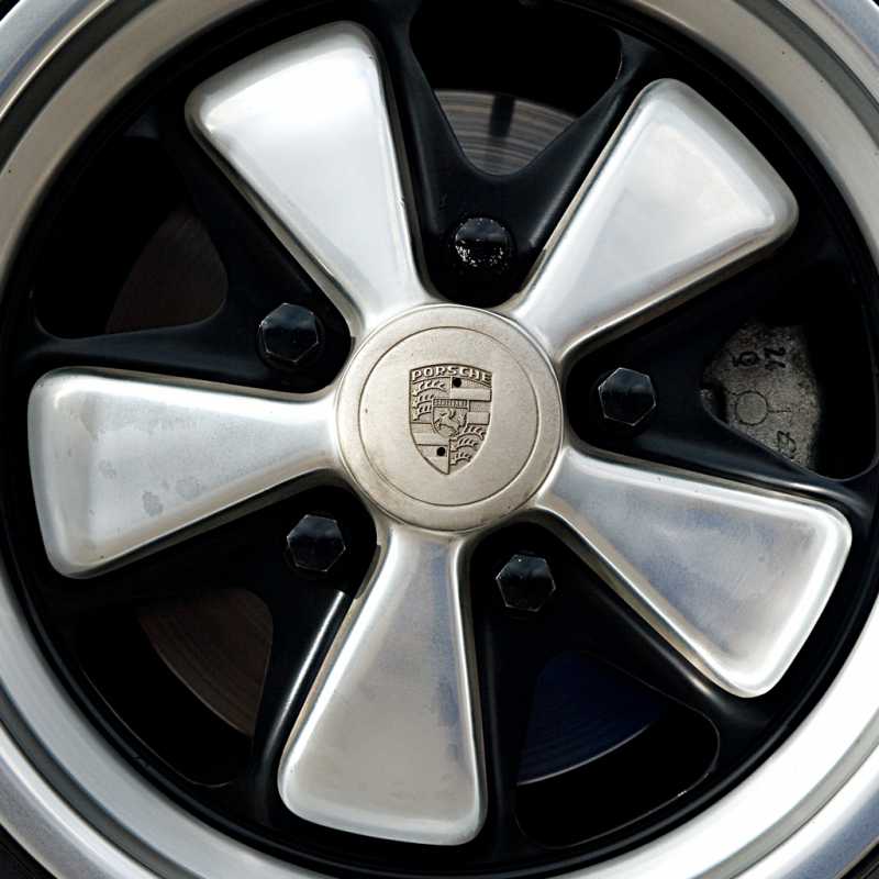 T911_Fuchs_Wheel.jpg