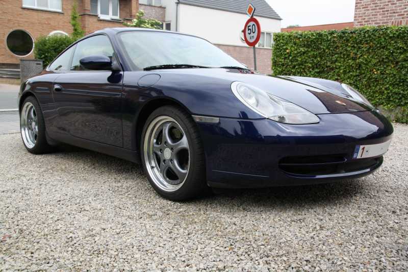 01porsche99639.JPG