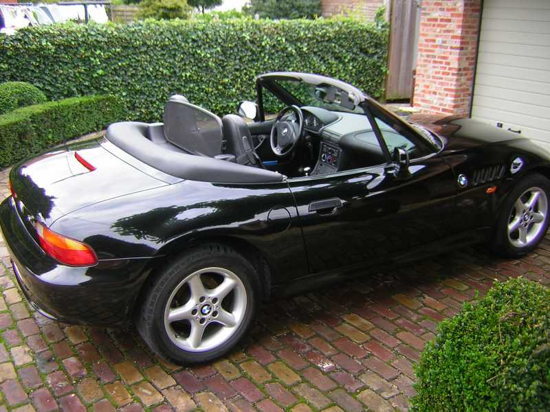 14-BmwZ32.jpg