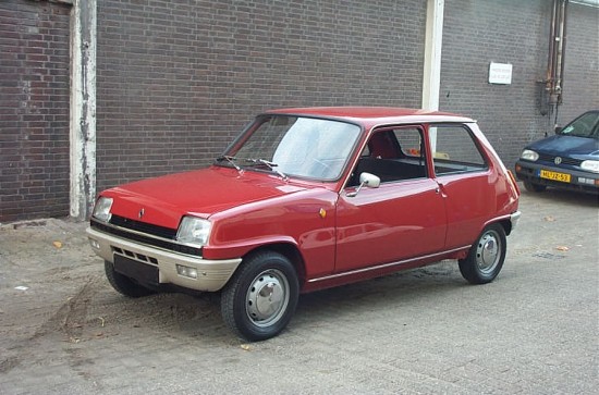 2-Renault-R5TL.jpg