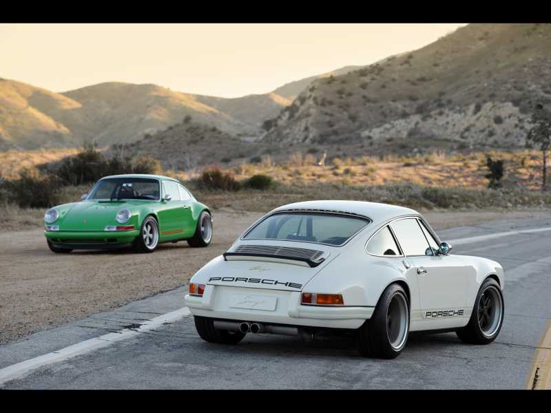 singer-porsche-911-white-duo-wallpapers_29934_1920x144014.jpg