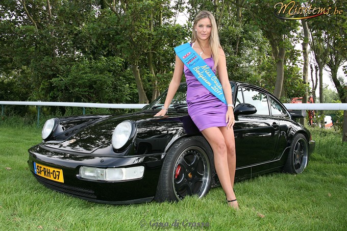 porschebabe.jpg