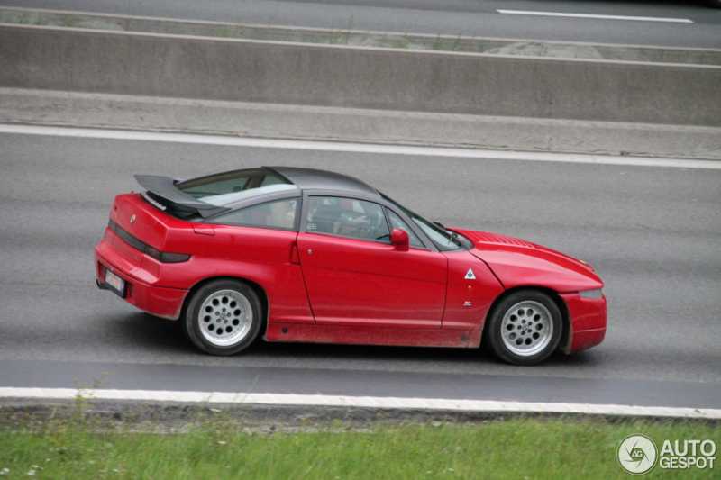 alfa-romeo-sz-c847109102013184618_7.jpg