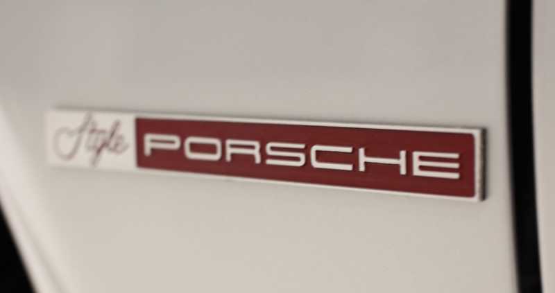 style_porsche_emblem_2.jpg