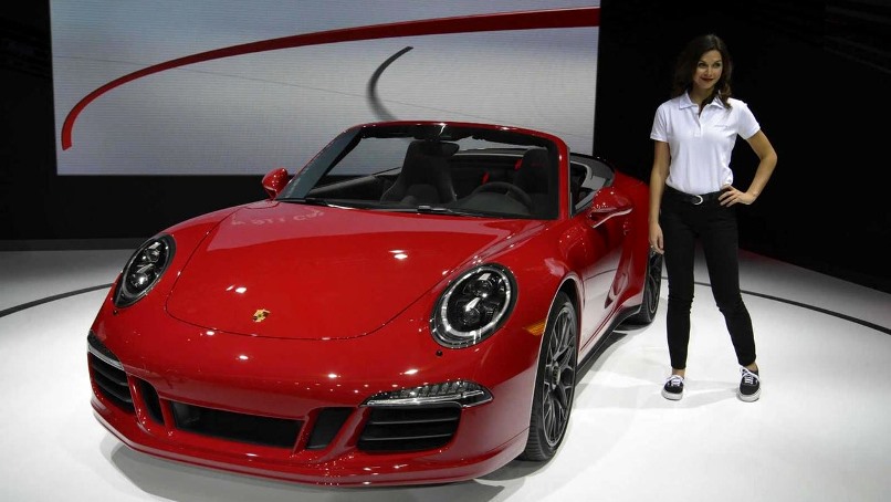 2015-porsche-911-gts-at-los-angeles-auto-show.jpg