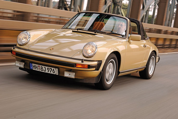 Porsche-911-Targa.jpg