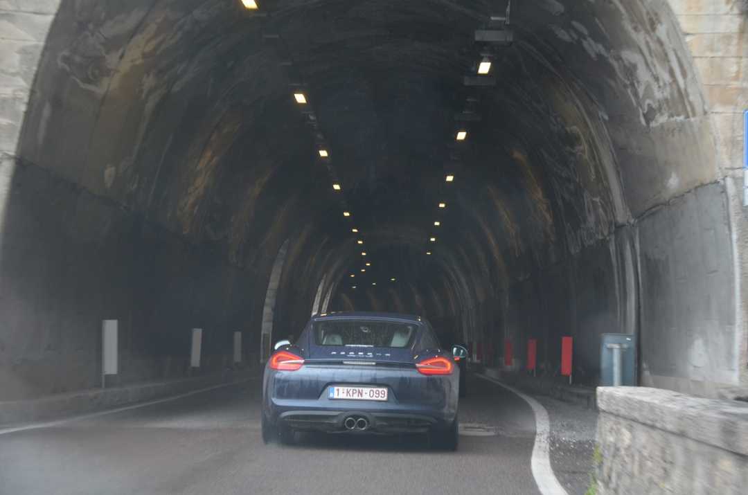 00_gardatunnel.jpg