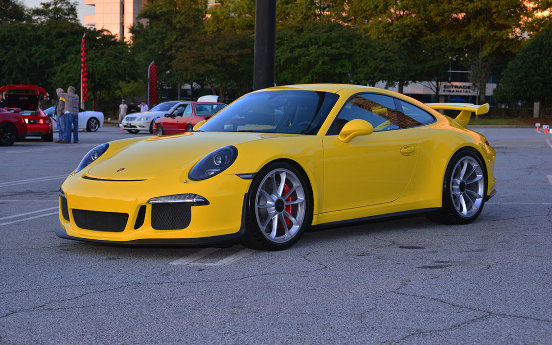 Yellow-Porsche-GT3-Full-317342_1080x675.jpg