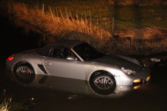 porsche_te_water_Amstelveen.jpg