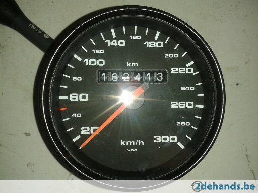 348682074-compteur-porsche-911-964-993-conversion-miles-km-h.jpg