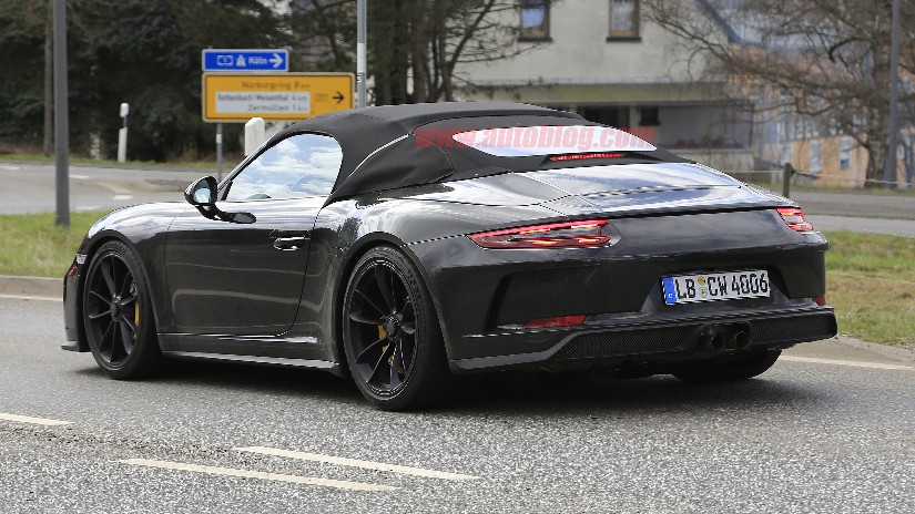 porsche-911-speedster-010.jpg