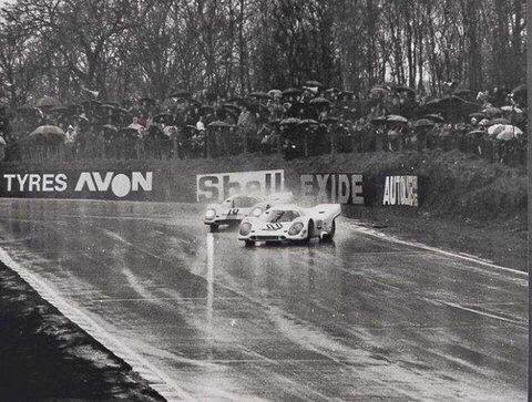 z917DruidsHairpin_BrandsHatch.jpg