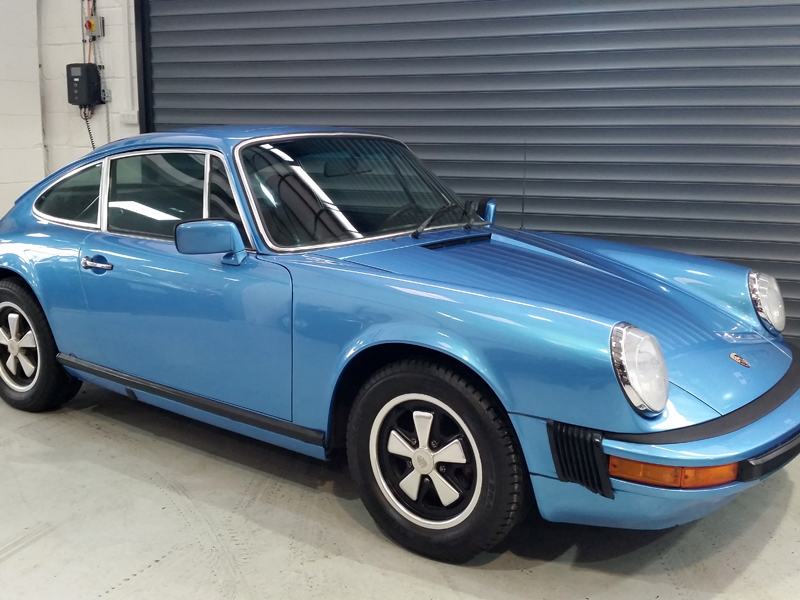 911S_1976_Blue_2.jpg