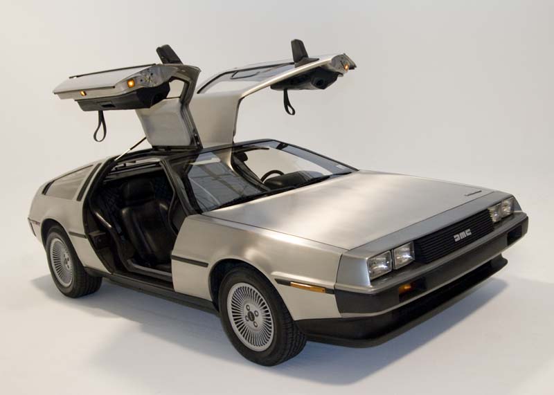 Delorean_DMC-12_side.jpg