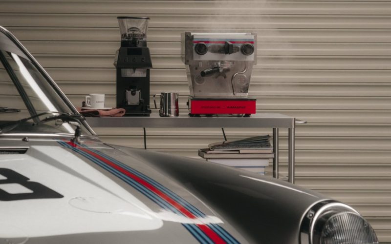 Porsche presenteert espressomachine in beperkte oplage met La Marzocco